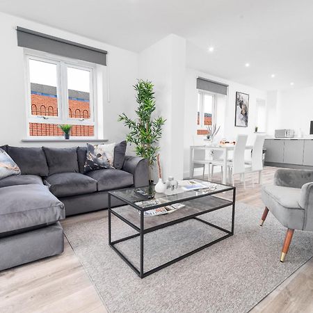 Luxury Apartment - 2 Bedrooms - Balcony - Parking - Netflix - Wifi - 7Mc Birmingham Exterior foto