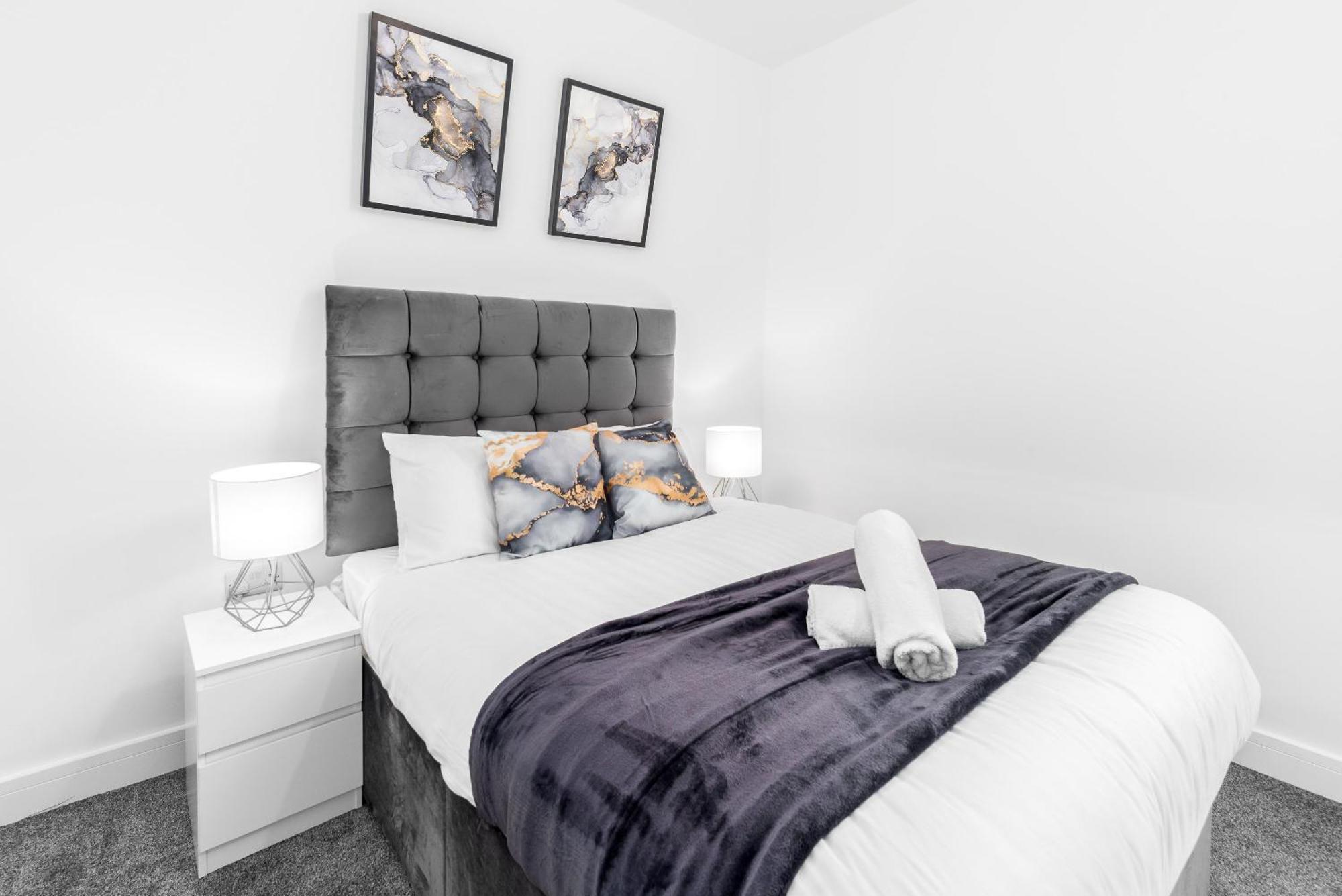 Luxury Apartment - 2 Bedrooms - Balcony - Parking - Netflix - Wifi - 7Mc Birmingham Exterior foto